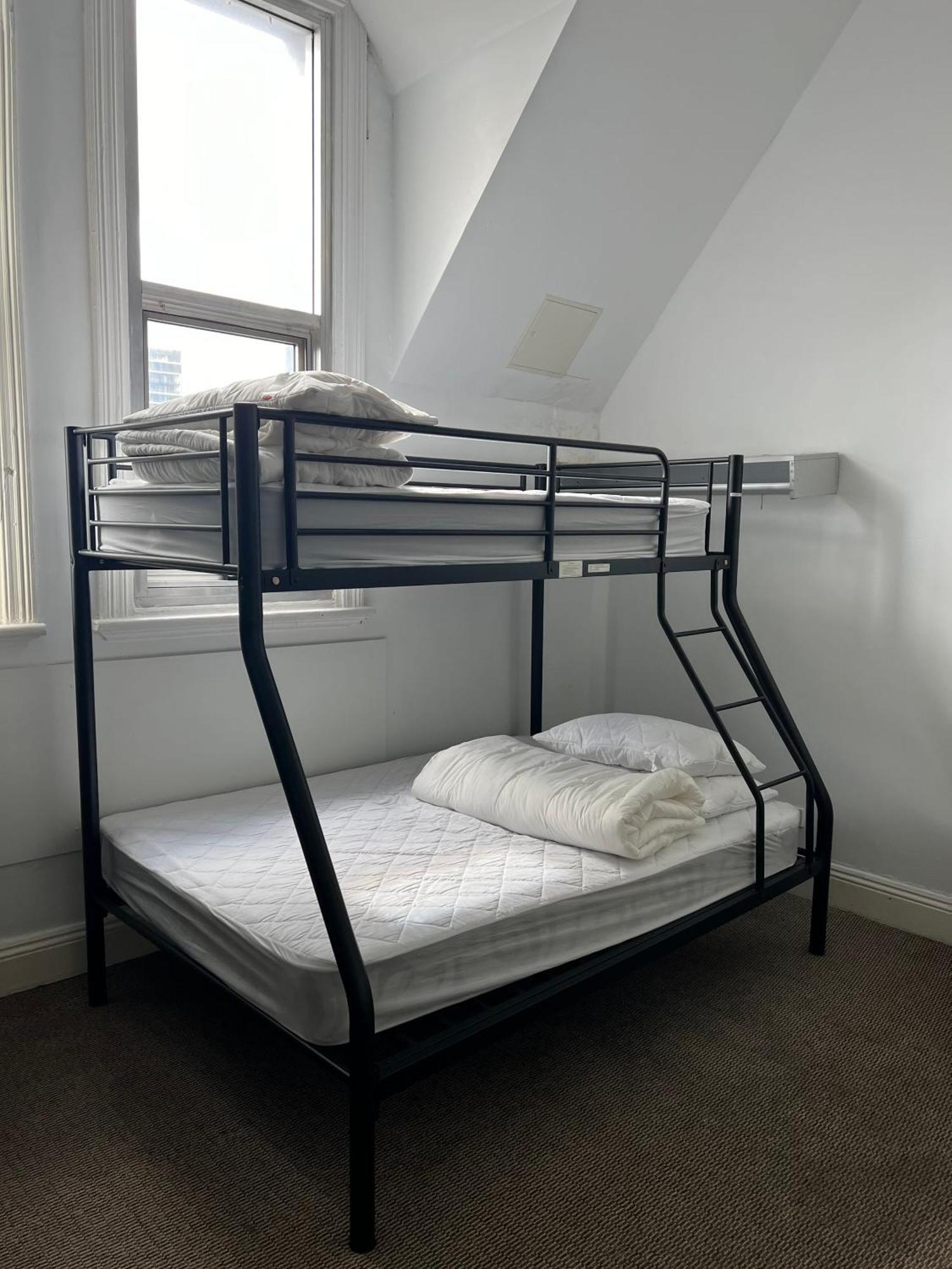 Wallaby Backpackers Hostel Perth - Note - Valid Passport Required To Check In - Εξωτερικό φωτογραφία