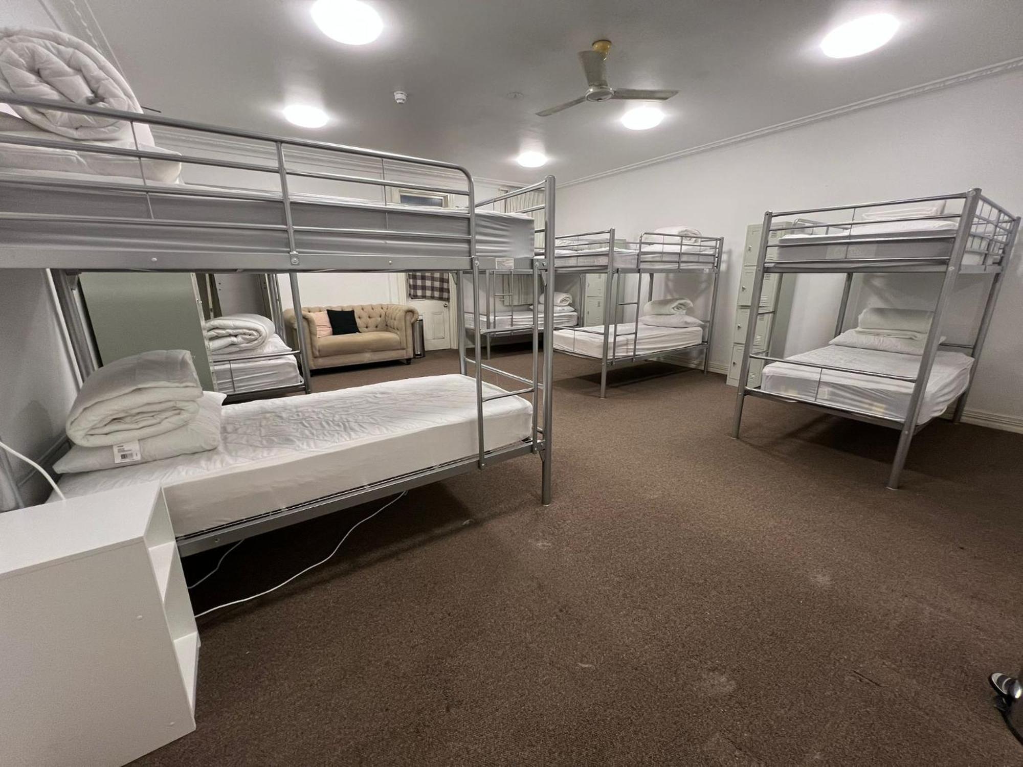 Wallaby Backpackers Hostel Perth - Note - Valid Passport Required To Check In - Εξωτερικό φωτογραφία